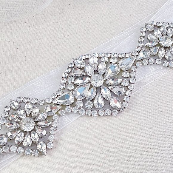 "Sentiment" Gold Diamond Sash - Picture 3 of 3